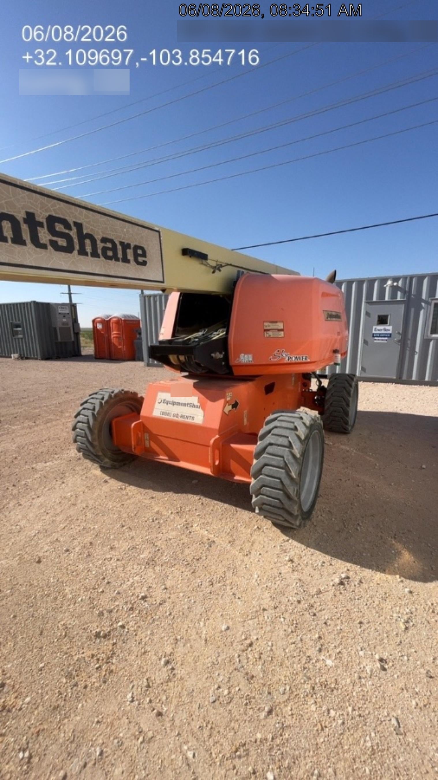 2020 JLG 660SJ