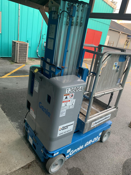2021 GENIE GR-20