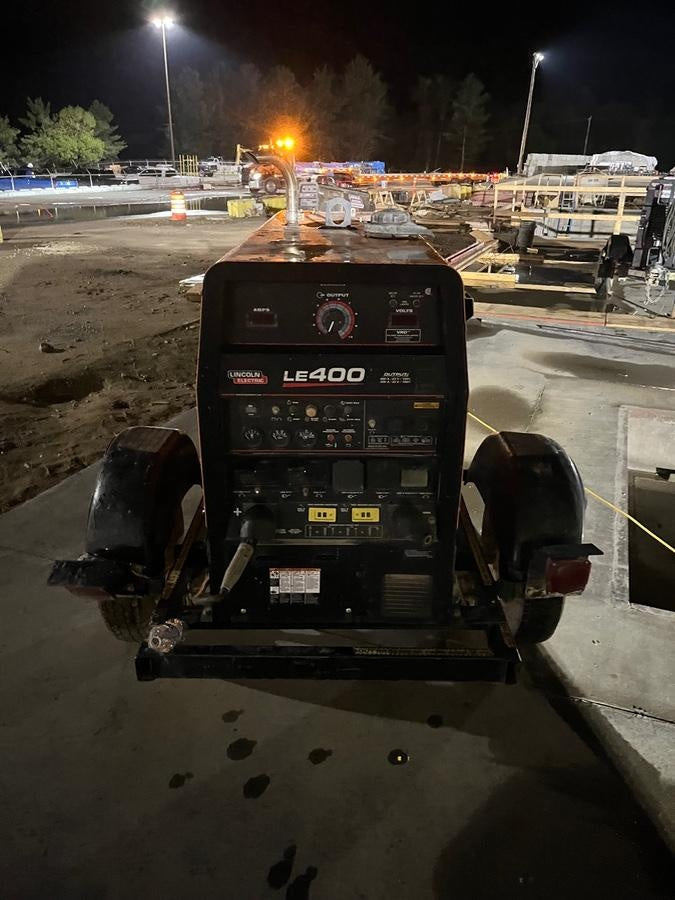 2022 Lincoln Electric LE400 Kubota V1505, Trlr, Cable Rack, Light Kit, ES Decals, T3