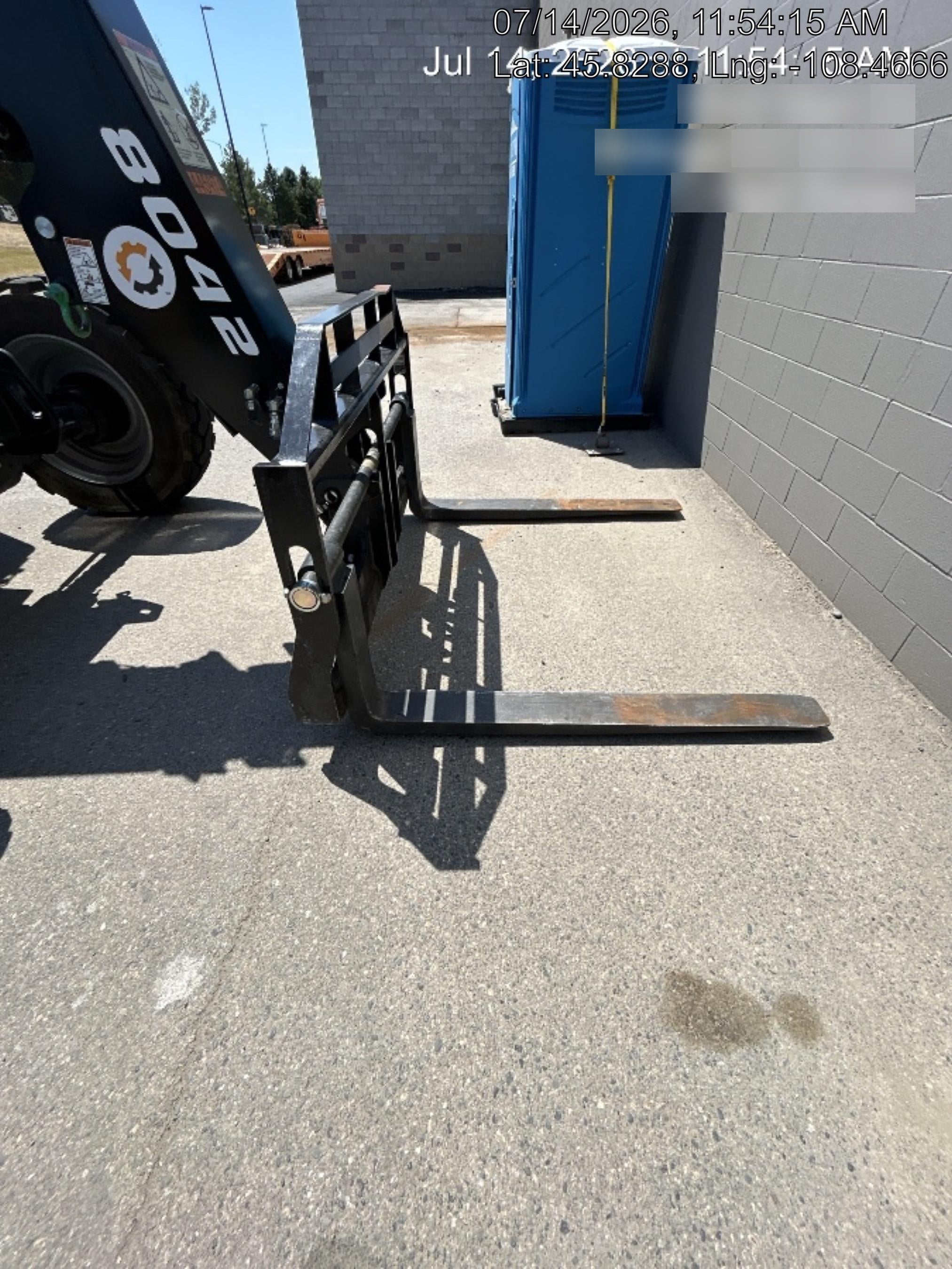 2024 SKYTRAK 8042