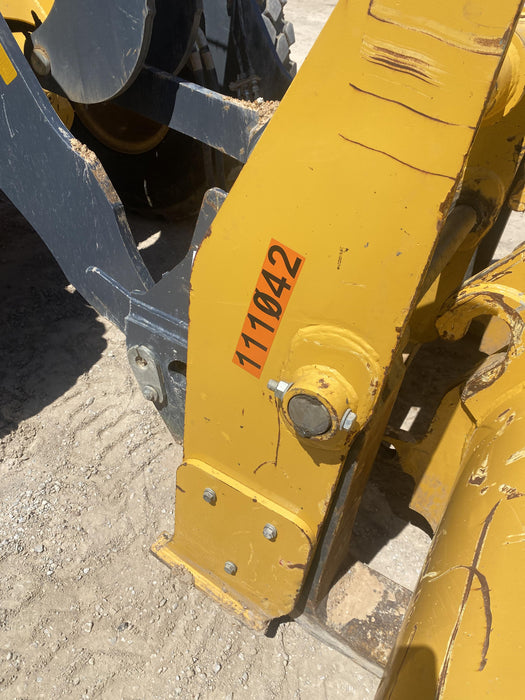 2020 JOHN DEERE 96" Loader Fork Carriage - John Deere