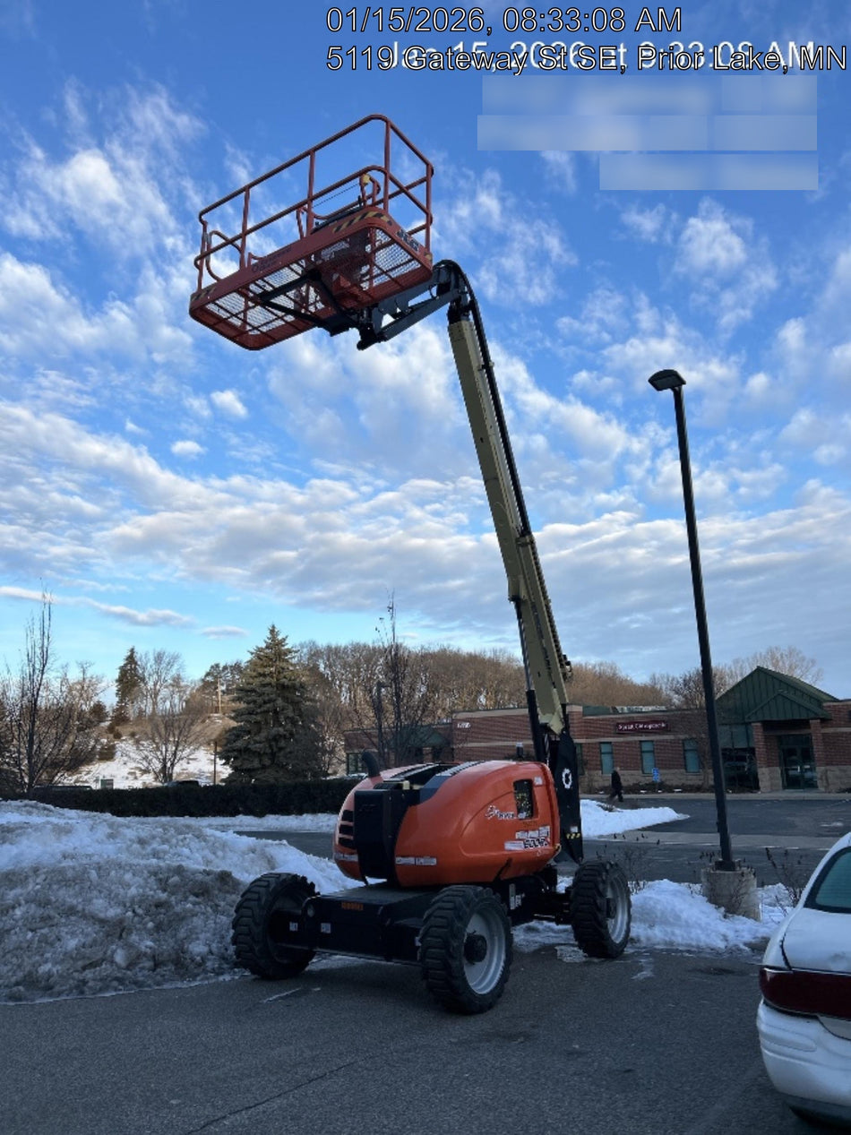 2025 JLG 600AJ