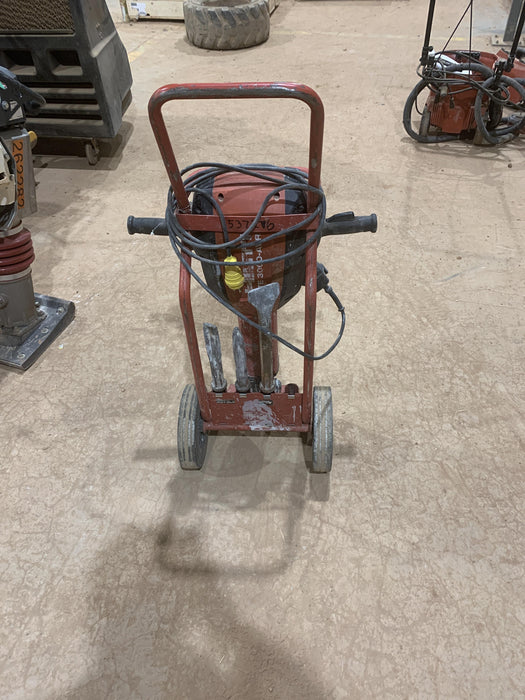 2019 HILTI TE 3000-AVR