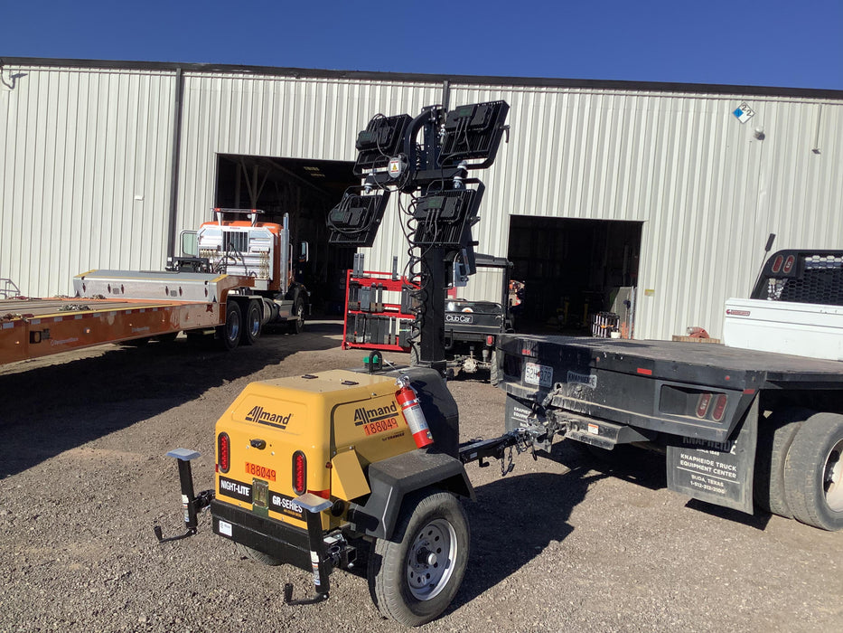 Allmand NLV3GR (4) LED Light Fixture 350W, 23' Vertical Mast, 3kW Prime, Towable, Deep Sea L401, Leveling Jacks, Yanmar T4F 5.8hp