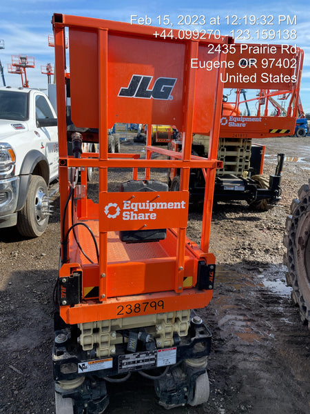 2022 JLG ES1330L