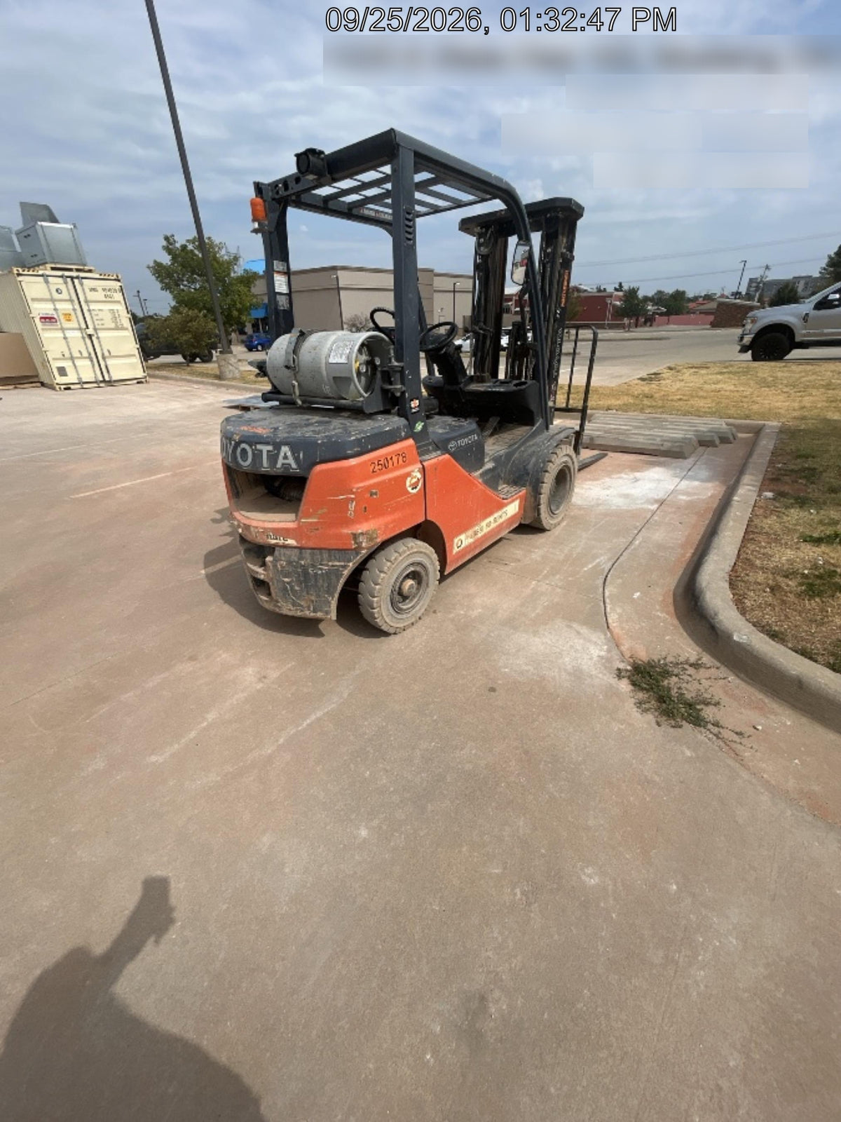 2022 TOYOTA 50-8FGU25