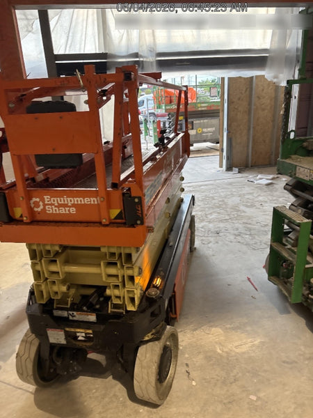 2022 JLG ES2632