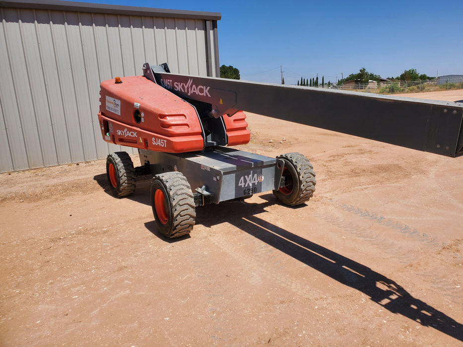 2017 SKYJACK SJ45T+