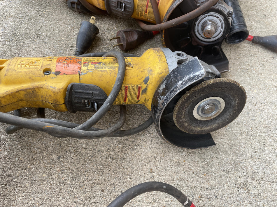 2022 DEWALT DWE402N