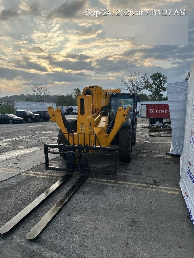 2024 JCB 510-56