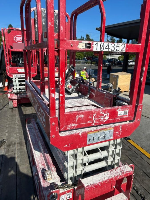 2020 MEC 1330SE Solid NM Tires, Steel Swing out Doors, LCS, Beacon, 900W Inverter