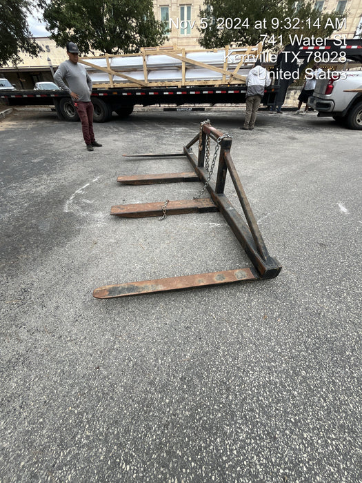 2020 ARROW MATERIAL HANDLING Fork Spreader