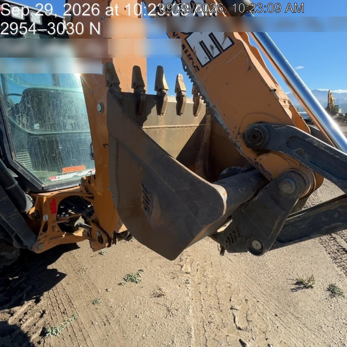2022 CASE 580N EP - Extendable Backhoe