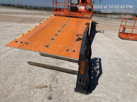 2020 EMKAY 48" Pallet Forks - Emkay