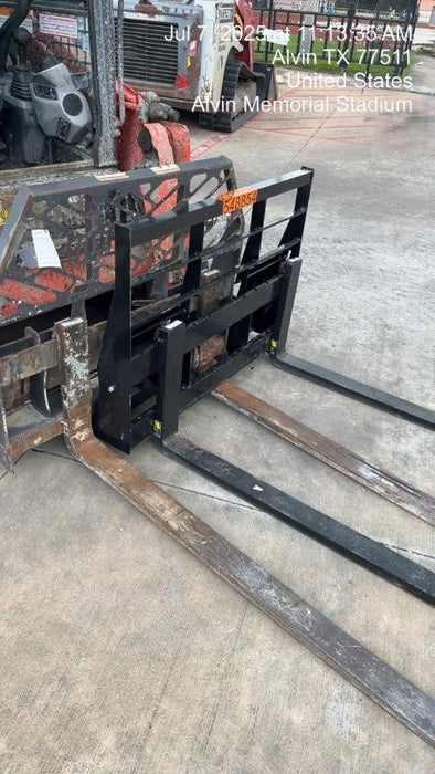 2025 ARROW MATERIAL HANDLING F5100CB - 72"