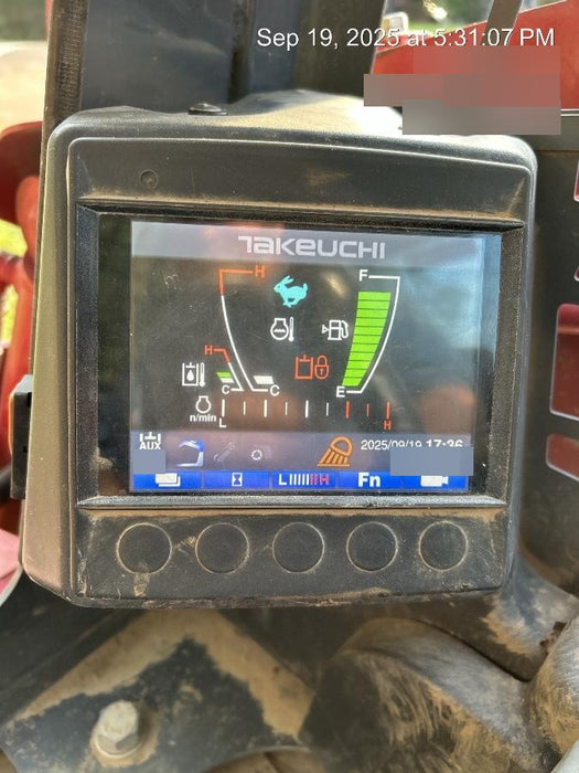 2022 TAKEUCHI TL8R2-R