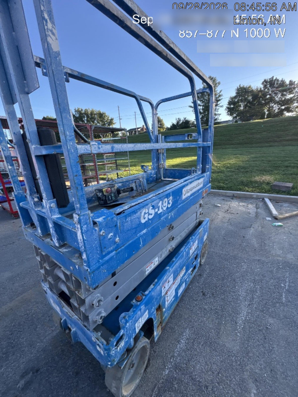 2020 Genie GS-1930 Solid Non Marking Tires, Beacon, Folding rails with half height swing gate