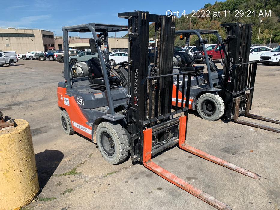 2022 TOYOTA 50-8FGU25