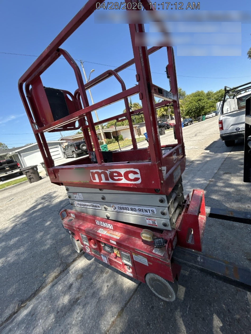 2020 MEC 1330SE Solid NM Tires, Steel Swing out Doors, LCS, Beacon, 900W Inverter