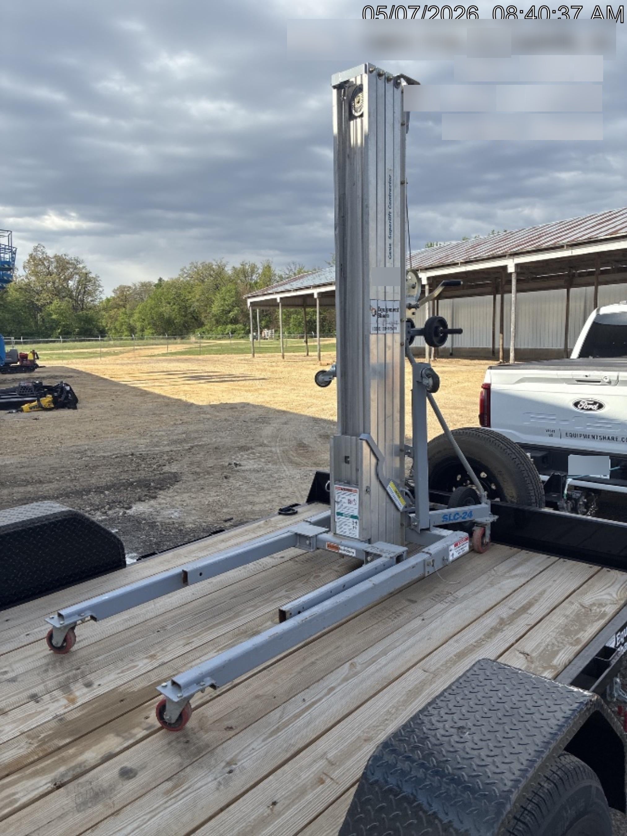 2020 GENIE SLC-24