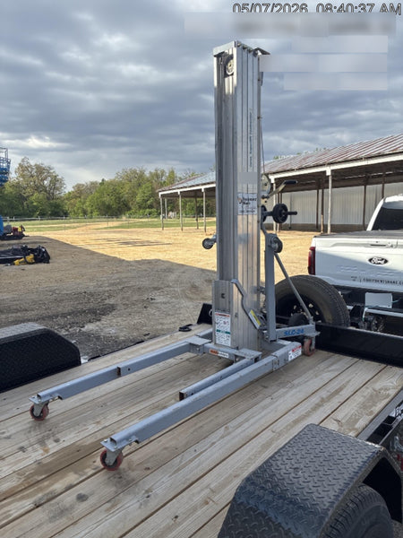 2020 GENIE SLC-24