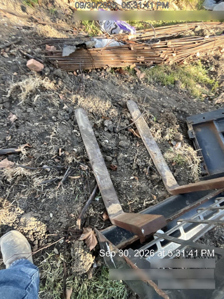 2026 ARROW MATERIAL HANDLING 60" Pallet Forks - Arrow