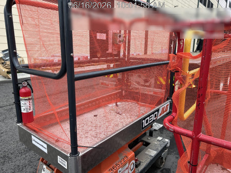 2023 JLG 1030P