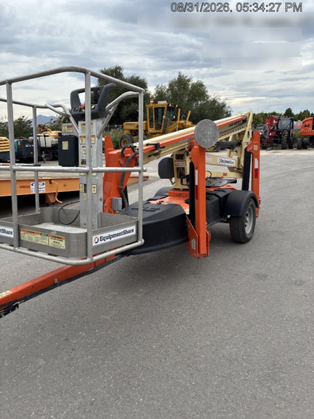 2022 JLG T350