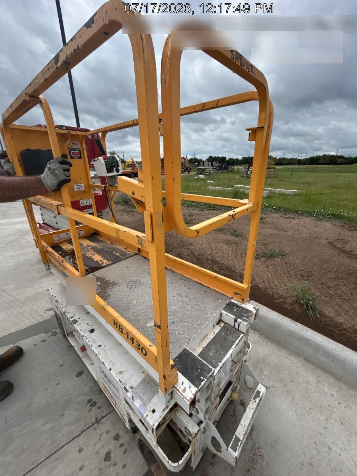 Custom Equipment HB-1430 <ul>
 <li>Hy-Brid Scissor Lift</li>
  <li>Platform capacity up to 670 lbs.</li>
  <li>Working height up to 20 ft</li>
  <li>Weighs under 1,700 lbs.</li>
  <li>Non-marking wheels </li>
</ul>