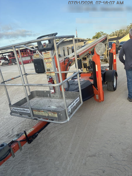 2022 JLG T350