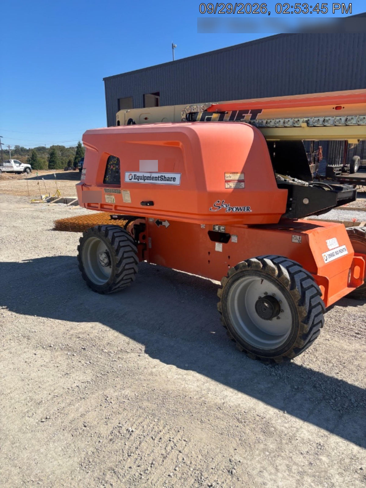 2019 JLG 660SJ