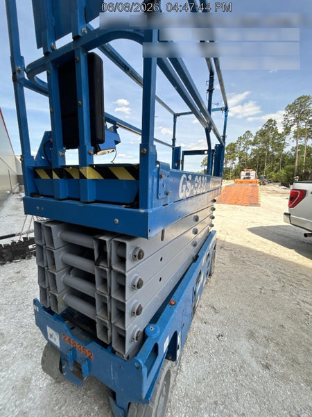 2022 GENIE GS-3232
