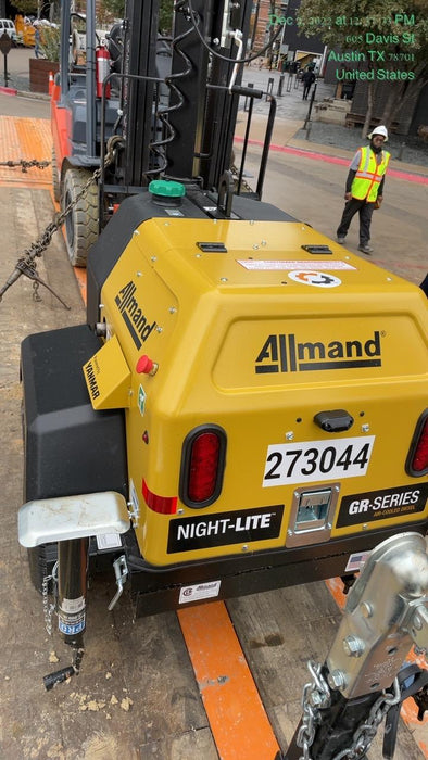 2022 Allmand NLV3GR (4) LED Light Fixture 350W, 23' Vertical Mast, 3kW Prime, Towable, ES Decals, T3