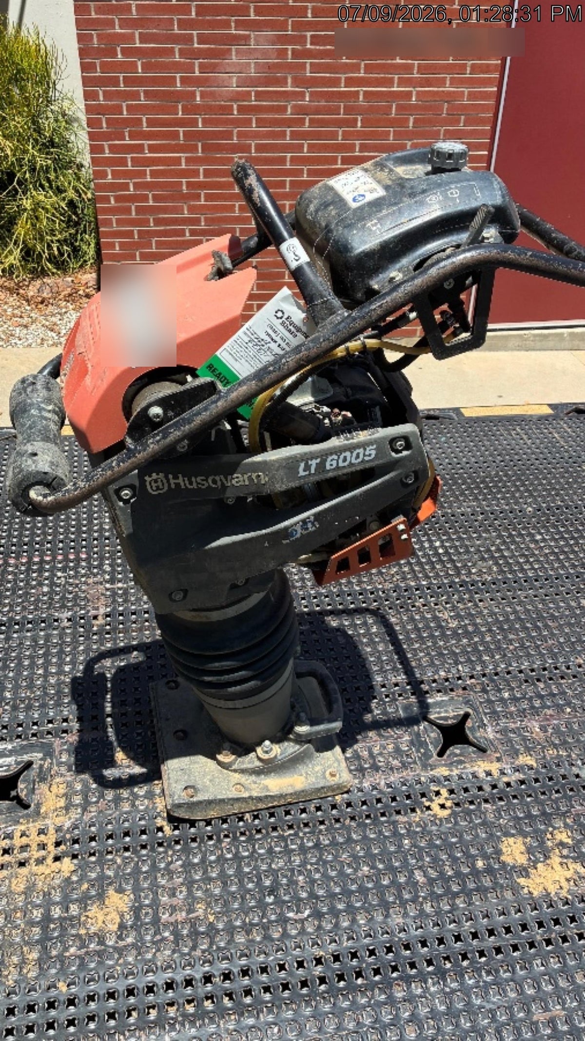 2024 HUSQVARNA LT6005