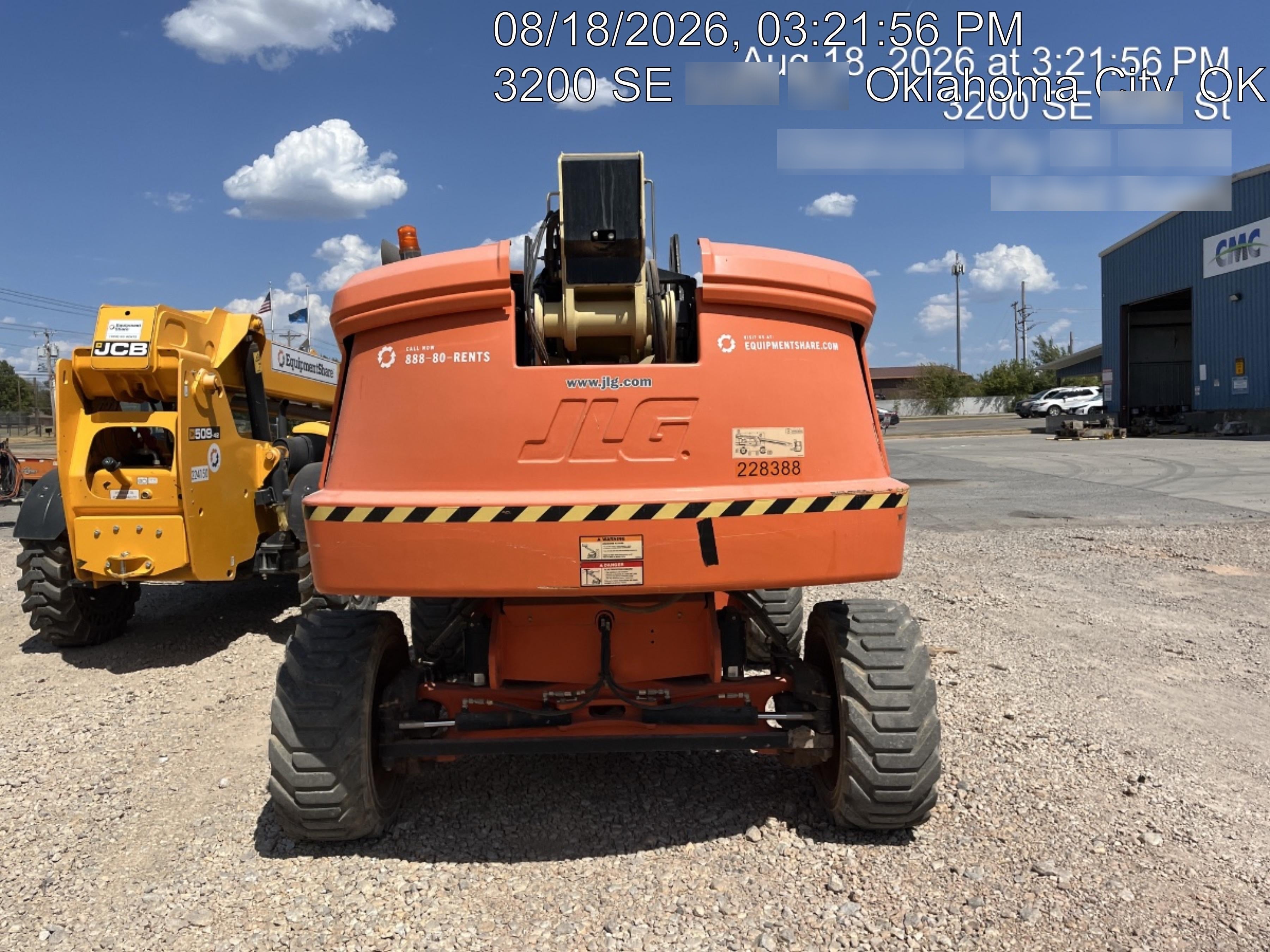 2022 JLG 660SJ