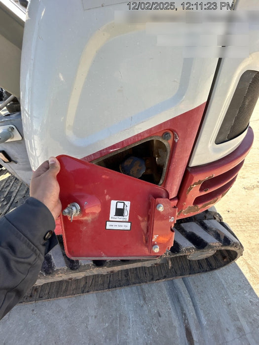 2021 TAKEUCHI TB250-2