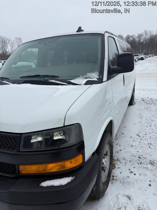 2023 CHEVROLET Express Van - Rental