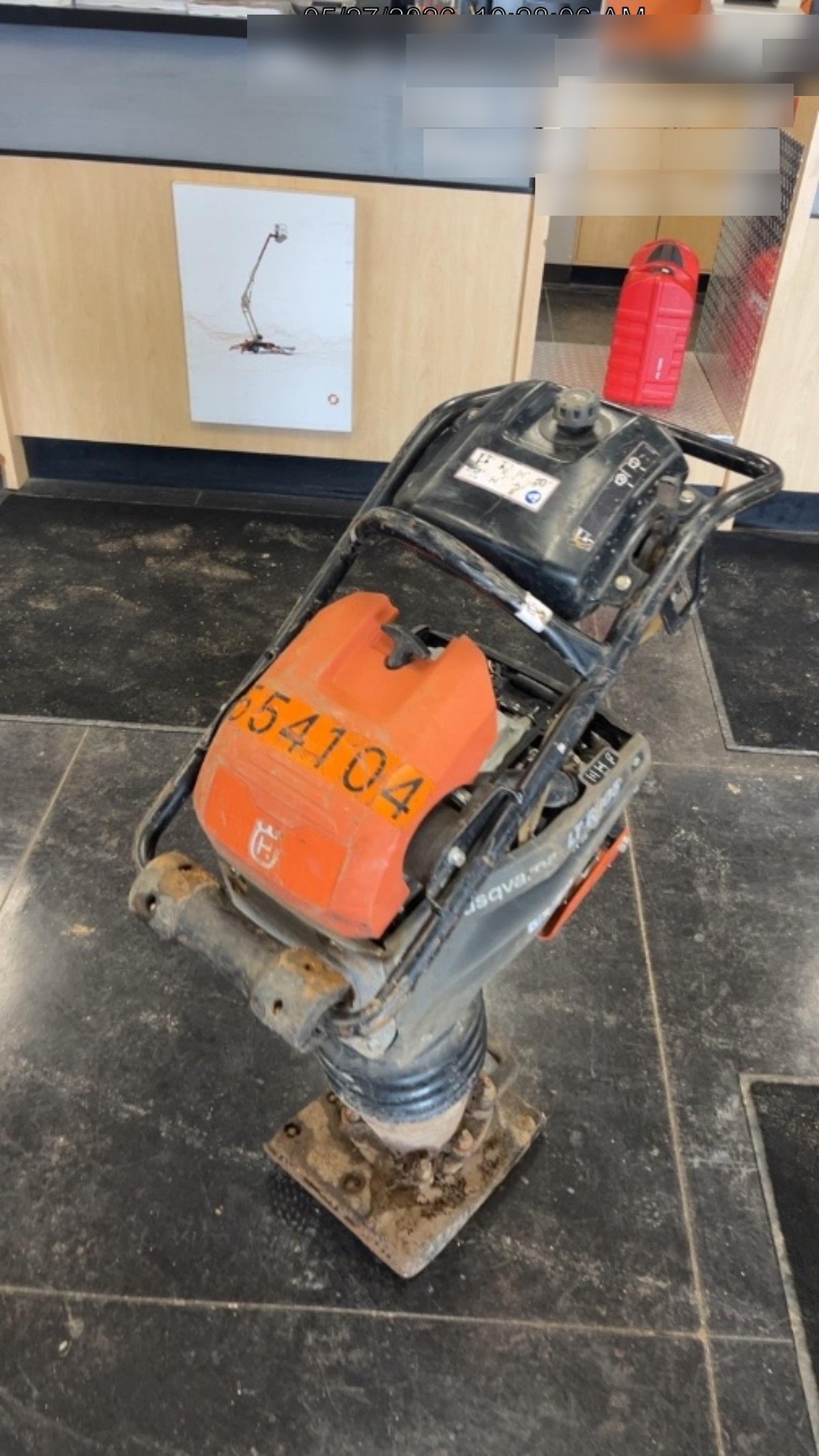 2025 HUSQVARNA LT6005