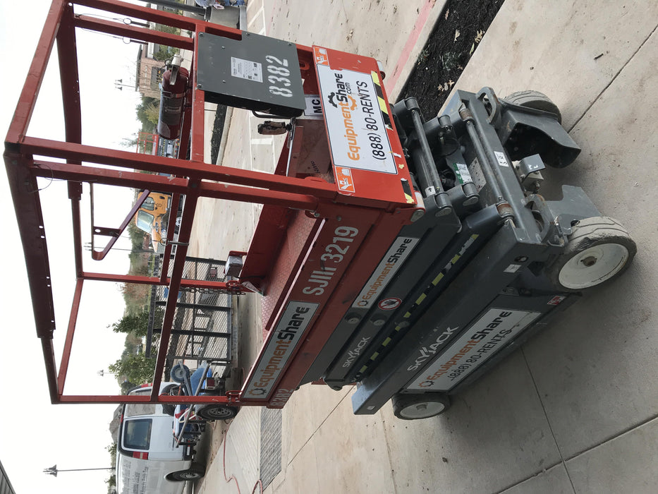 2018 SKYJACK SJIII-3219
