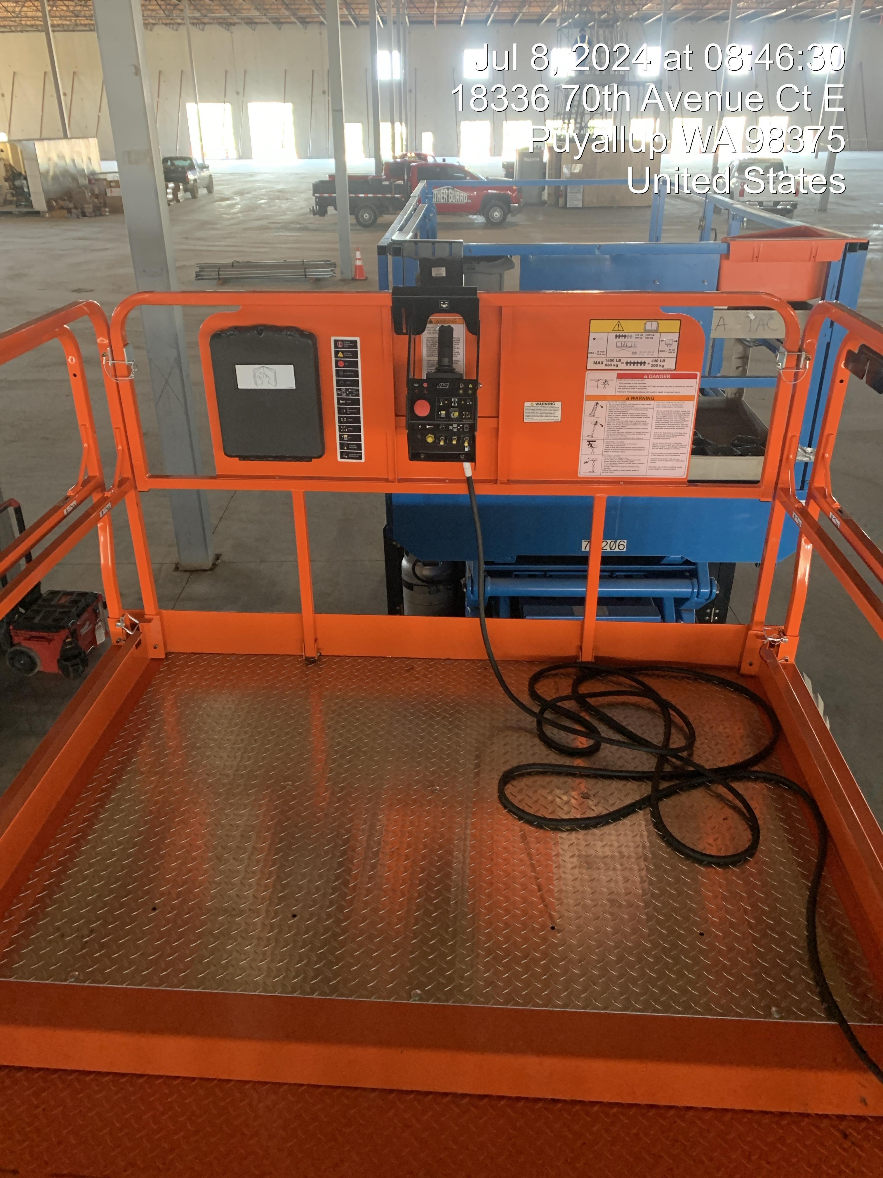 2024 JLG RT4394