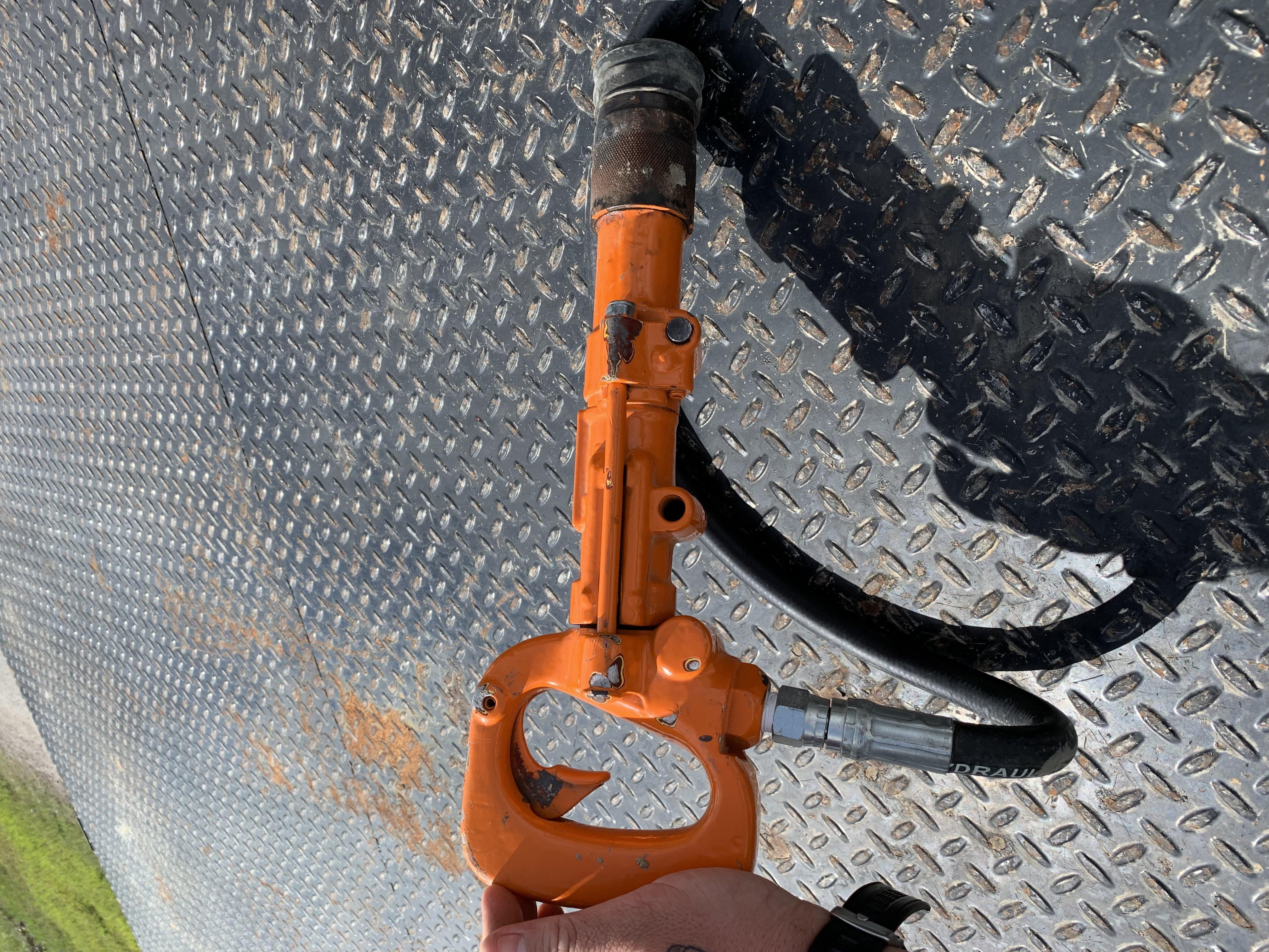 2020 MICHIGAN PNEUMATIC MP-9B