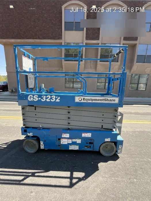 2019 Genie GS-3232 Standard Options