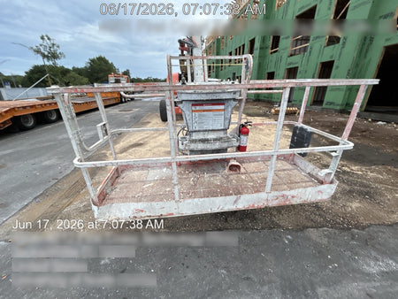 2022 JLG 660SJ