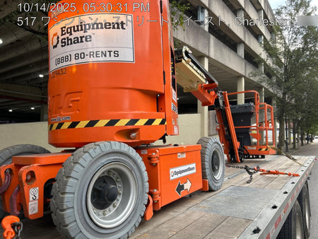 2022 JLG E300AJP