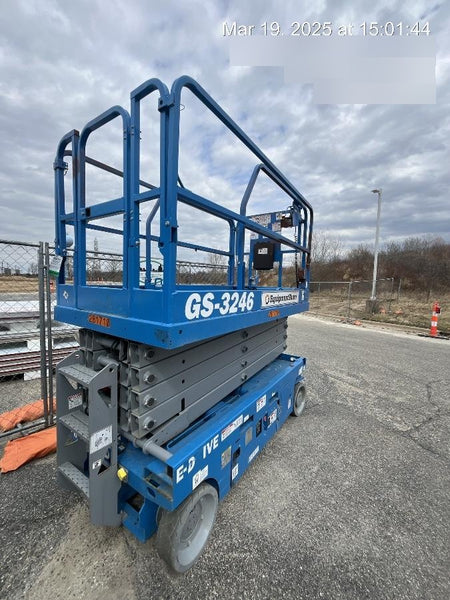 2022 GENIE GS-3246
