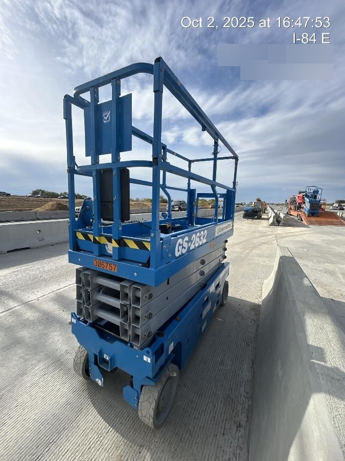 2023 GENIE GS-2632