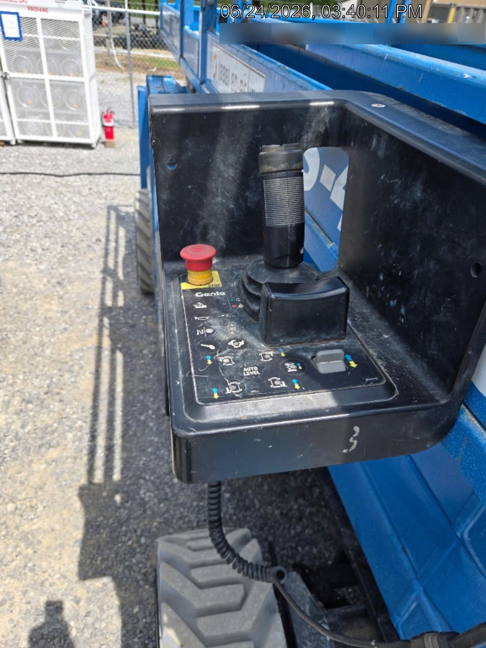 2020 GENIE GS-4390 RT