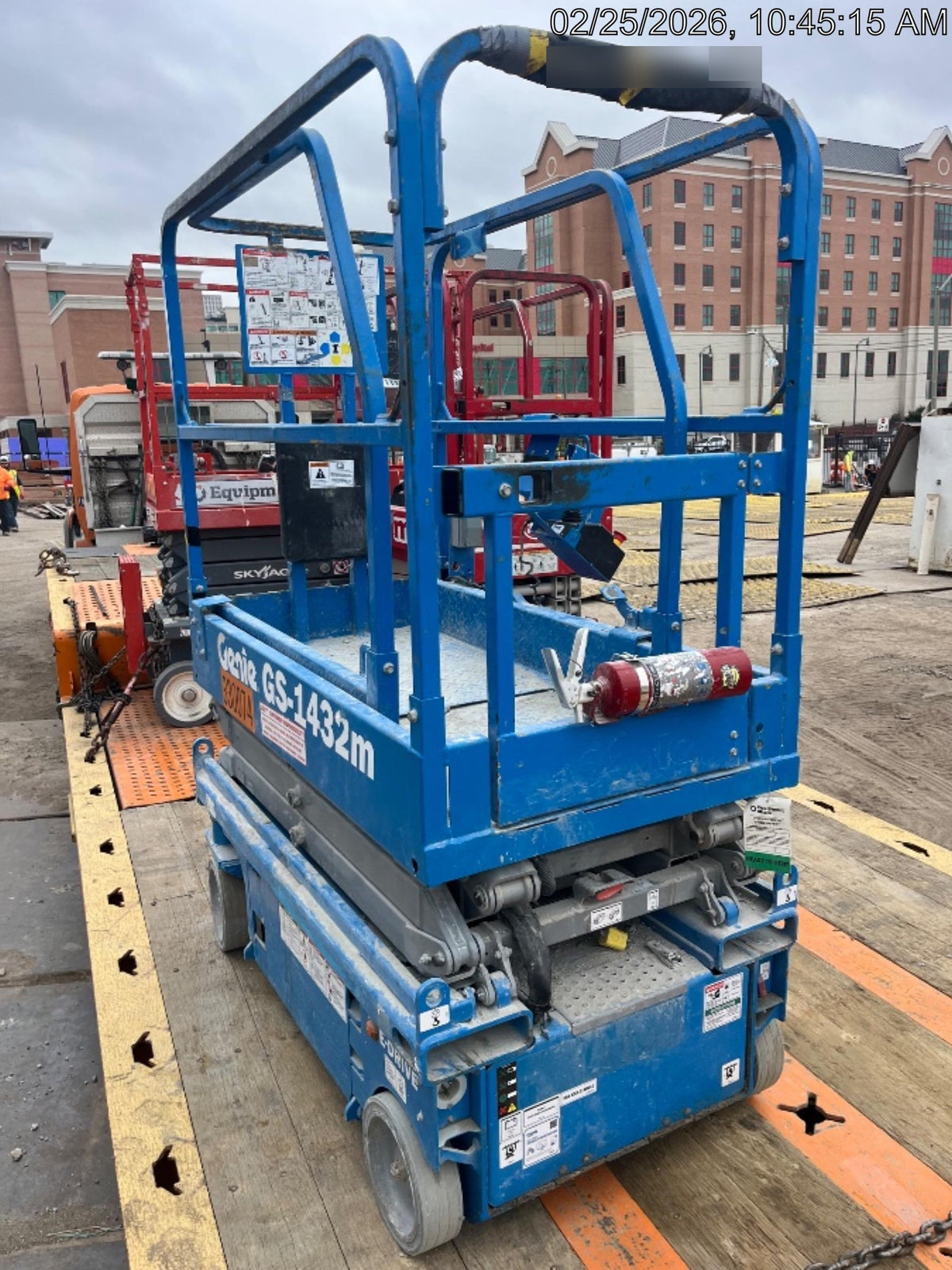 2023 GENIE GS-1432