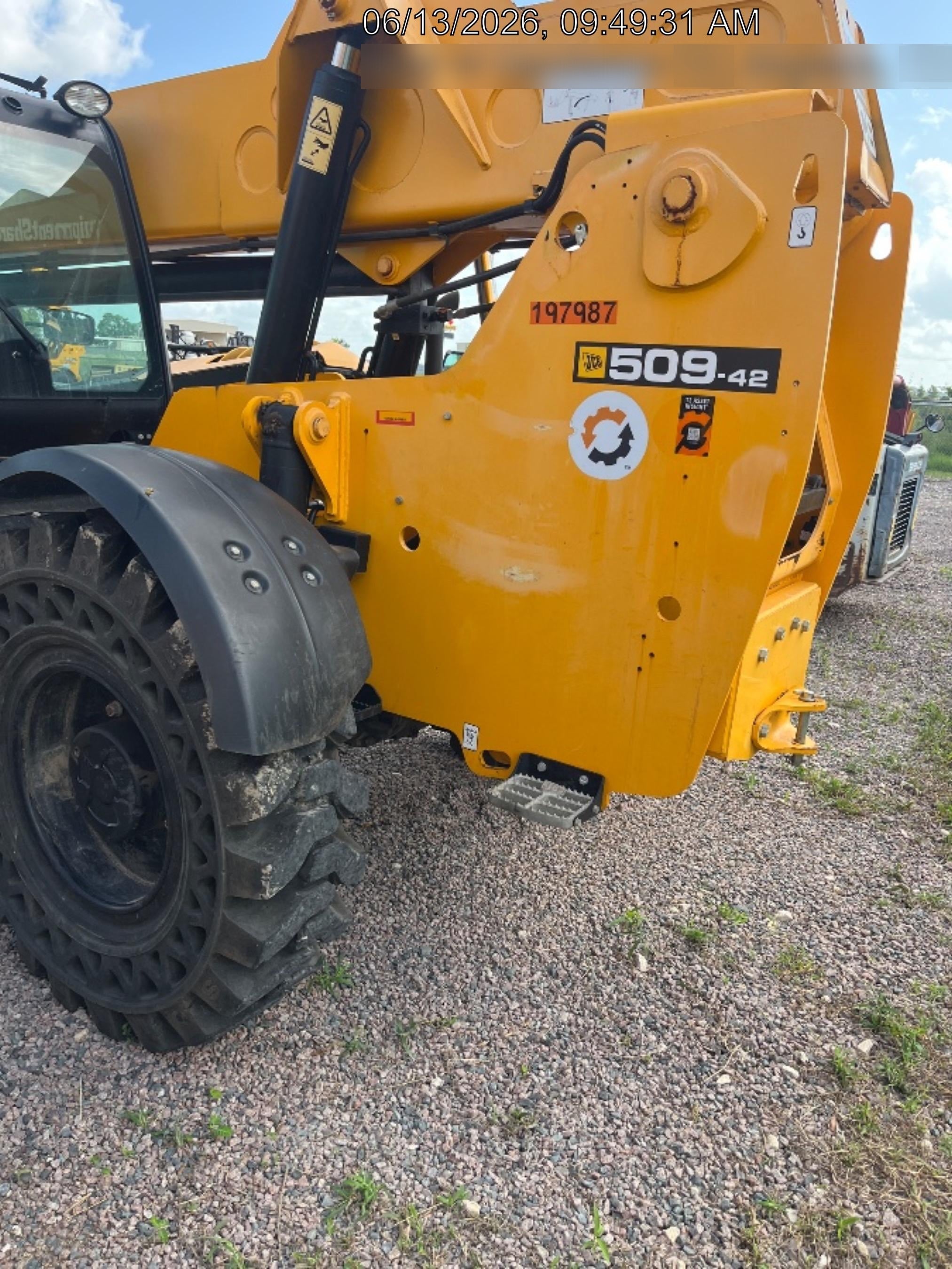 2022 JCB 509-42