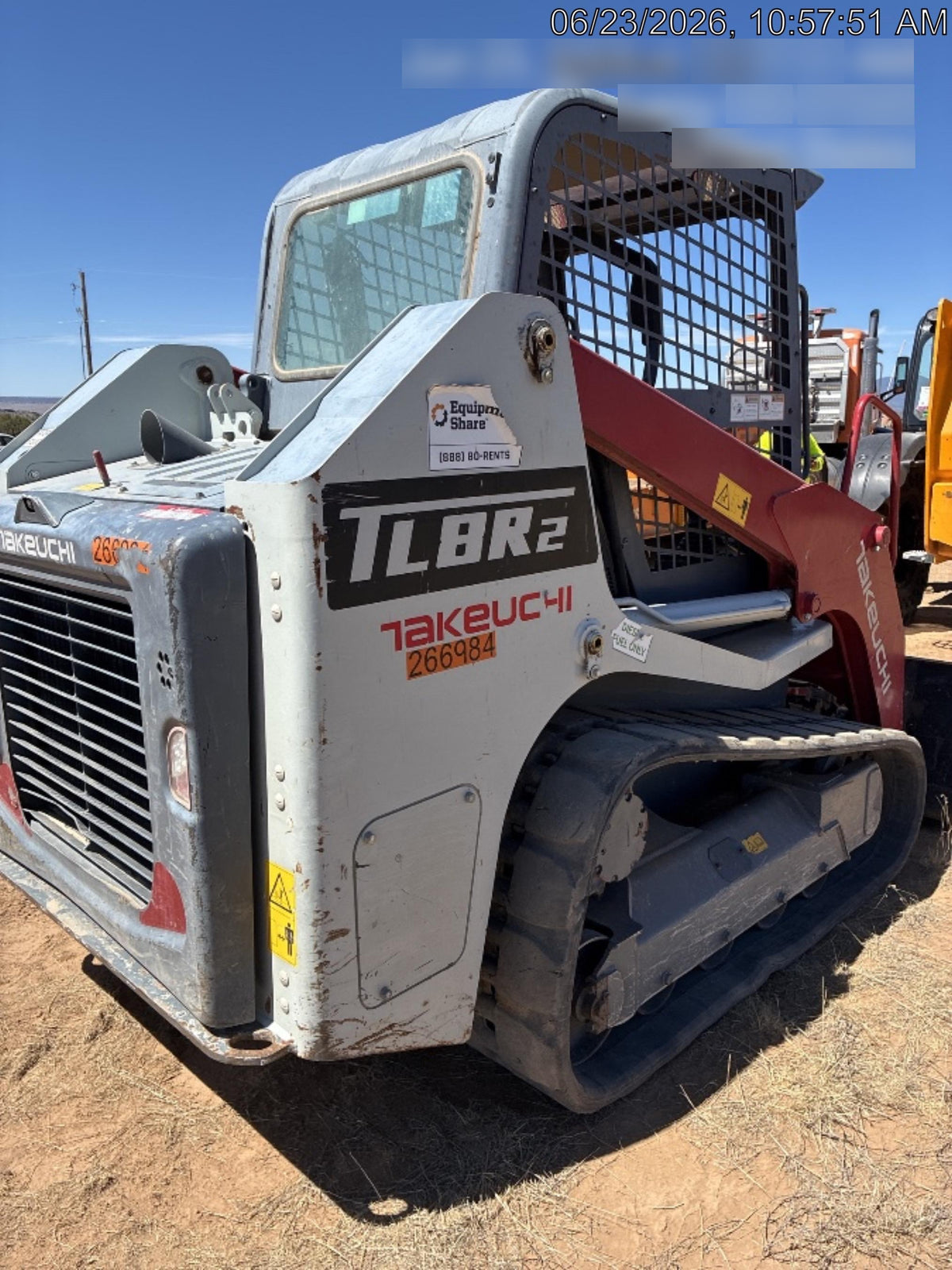 2022 TAKEUCHI TL8R2-R